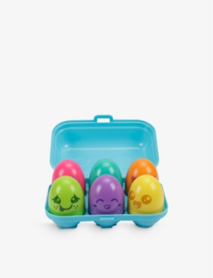 TOMY: Hide & Squeak Chicks playset