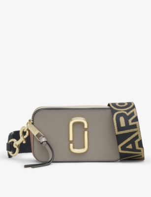 Cross body bags Marc Jacobs - The Snapshot bag in New Baby Pink
