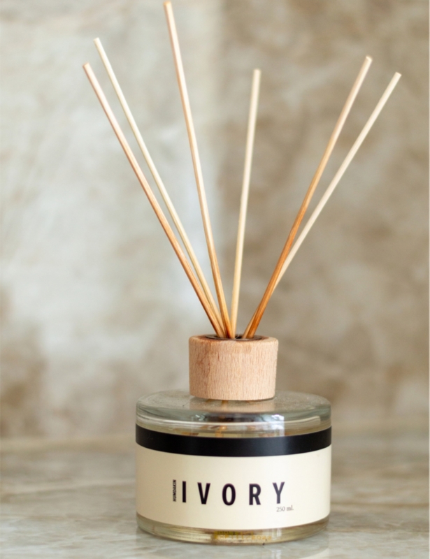 Ivory scented fragrance sticks 250ml
