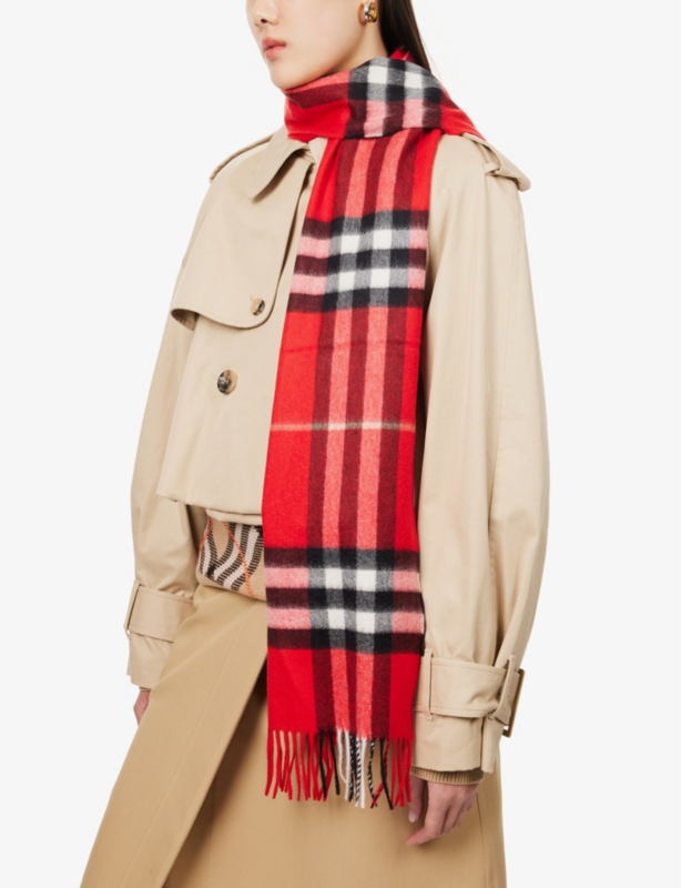 Giant check tasselled-trim cashmere scarf
