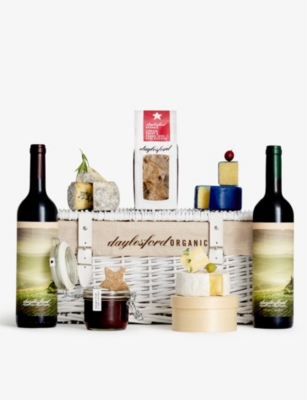 DAYLESFORD: Cotswold Cheese and Wine hamper - 7 items included