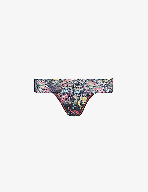 HANKY PANKY: Signature low-rise lace thong
