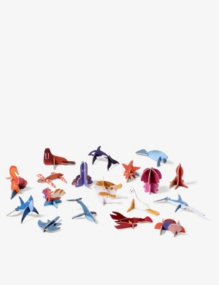 PLAYIN CHOC: ToyChoc Box®️ Sea Animals chocolate gift set of 18