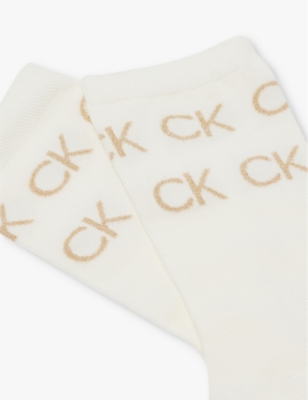 Shop Calvin Klein Branded Crew-length Cotton-blend Socks Gift Box In Off White