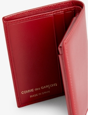 Shop Comme Des Garçons Classic Logo-debossed Leather Card Holder In Red