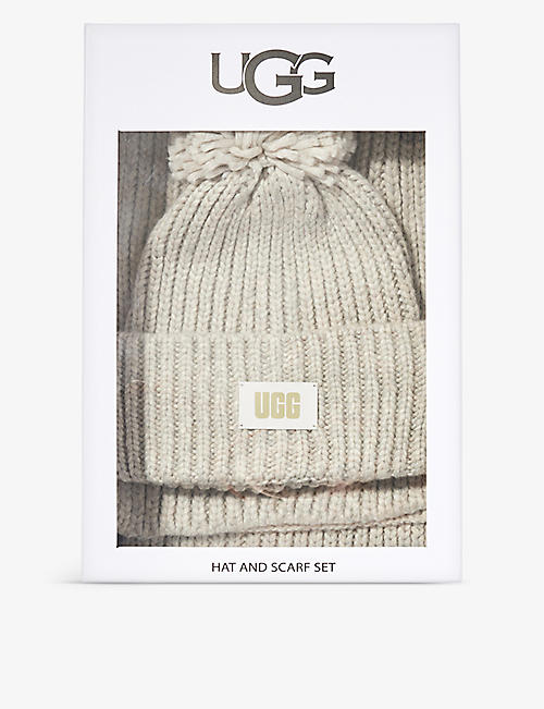 UGG: Pom Pom brand-patch knitted hat and scarf set