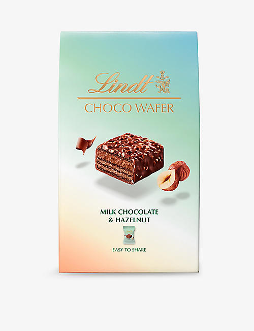 LINDT: Milk chocolate and hazelnut wafers box of eight