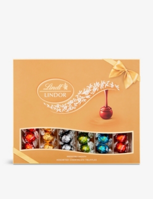 Lindt Pick and Mix Chocolate Gift Box 525g