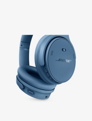 BOSE: QuietComfort headphones