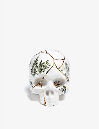 SELETTI: Kintsugi Skull porcelain ornament 16cm