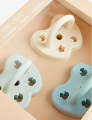 HEVEA: Orthodontic pack of three rubber pacifier 3-36 months