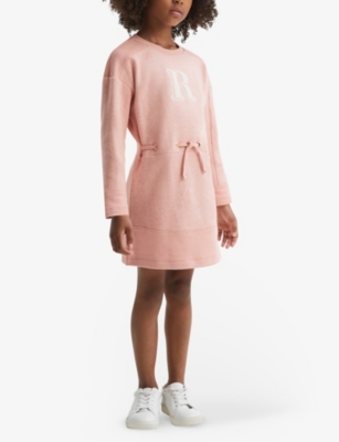 Shop Reiss Ella 'r'-motif Cotton-jersey Dress 4-13 Years In Apricot