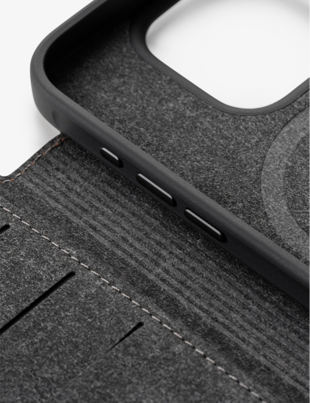 Nom Lea Folio iPhone 15 Max phone case