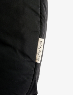 STUDIO NOOS: Brand-tab padded shell changing bag