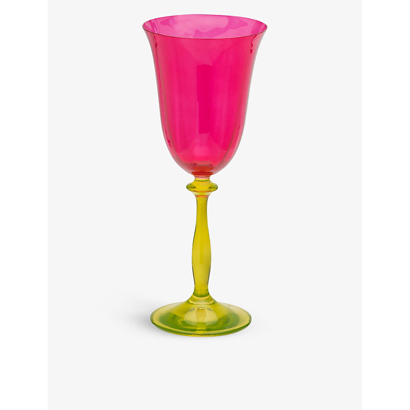 Anna + Nina Gardenia Wine Glass 21cm In Pink