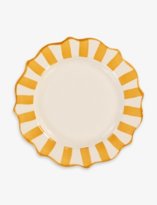 ANNA + NINA: Scalloped stripe earthenware breakfast plate 22cm