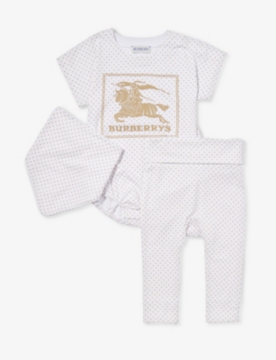 Burberry baby deals gift set