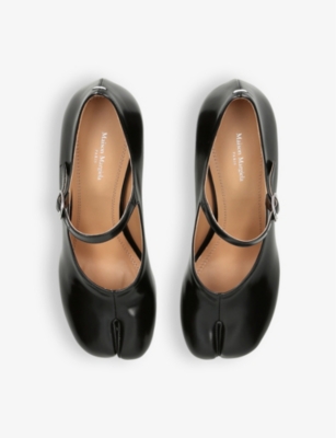 Maison Margiela Tabi Leather Pumps In Black