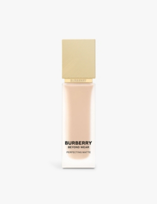 Burberry 20 Fair Neutral Beyond Wear Perfecting Matte Foundation 30ml