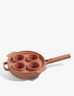 OUR PLACE: Silicone egg poacher 27.5cm