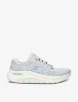 Skechers selfridges hot sale