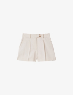 Reiss Millie Front Pleat Tailored Shorts In Cream