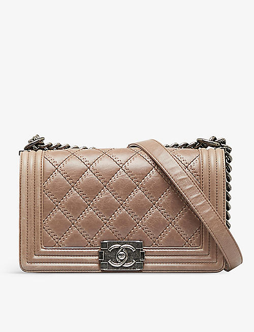 RESELFRIDGES: Pre-loved Chanel quilted-leather cross-body bag