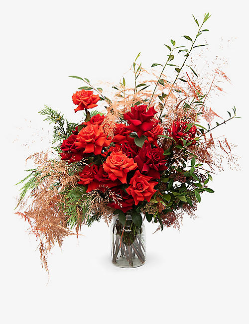 YOUR LONDON FLORIST: Red Pepper rose fresh bouquet in glass vase