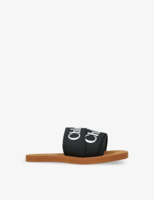 CHLOE: Kids' Woody logo-print woven sandals