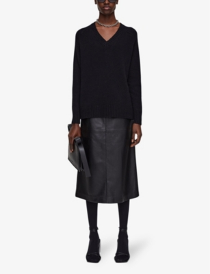 JOSEPH: V-neck dropped-shoulder cashmere jumper