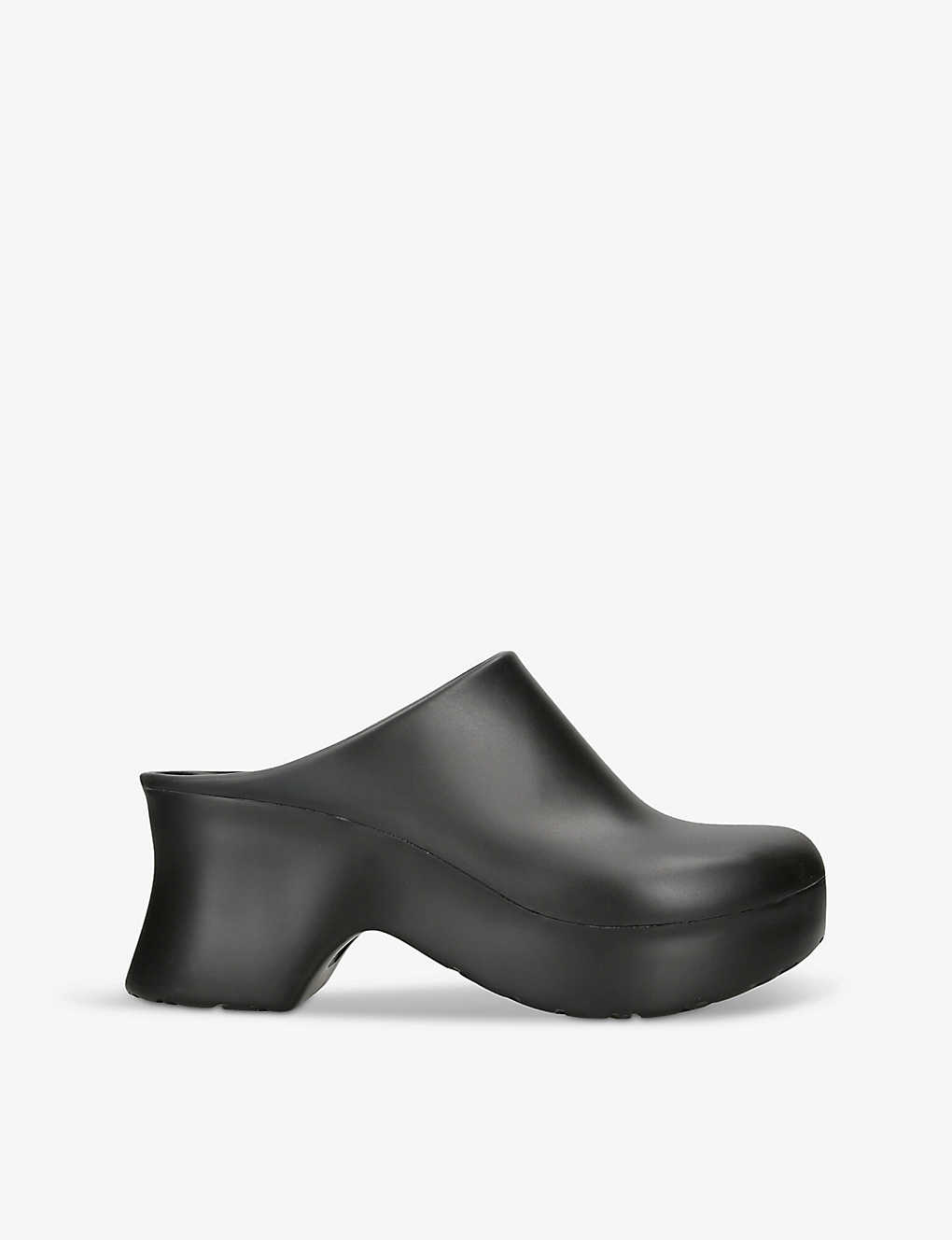Shop Loewe Womens Black Terra 90 Curved-heel Rubber Heeled Mules