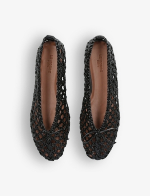 Shop Le Monde Beryl Womens  Regency Bow-embellished Leather Slippers In Black