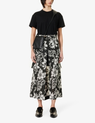 Shop Sacai Women's Black Floral-print Flap-pocket Cotton Midi Dress In Multi-coloured