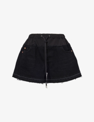 Sacai Drawstring-waist Denim Shorts In Black