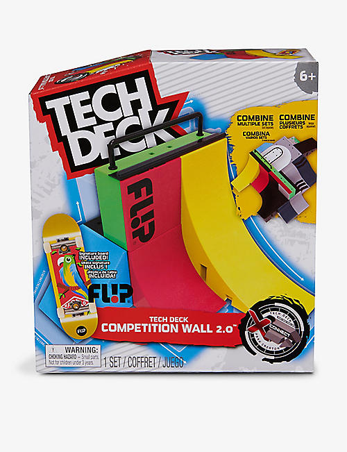 POCKET MONEY: Tech Deck Competition Wall 2.0 X-Connect customisable ramp toy set