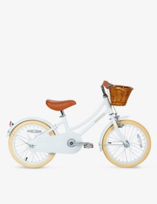 BANWOOD: Classic steel bike with wicket basket