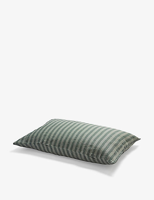 PIGLET IN BED: Stripe-pattern super king linen pillowcases 50cm x 90cm
