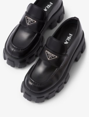 Monolith logo-plaque leather loafers