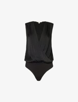 Favorite Daughter The Sleeveless Date Blouse In Navy In Black