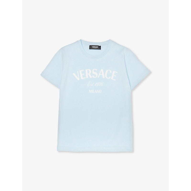 Versace Kids' Logo-print Short-sleeve Cotton-jersey T-shirt 4-12 Years In 95 Pastel Blue+white