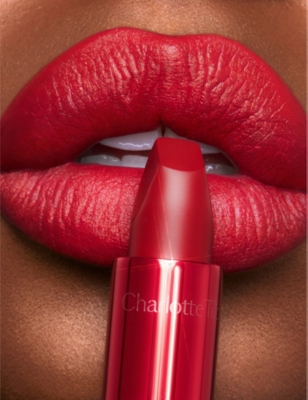 Shop Charlotte Tilbury Hollywood Vixen Hollywood Beauty Icon Matte Revolution Lipstick 3.5g