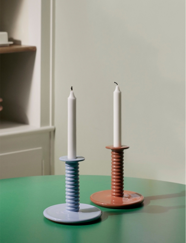 Barro sculptural terracotta candle holder