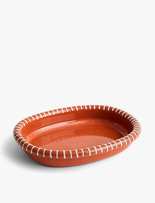 HAY: Barro large striped terracotta oval dish