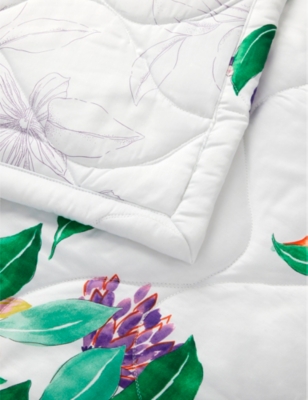 Shop Yves Delorme Multicoloured Parfum Graphic-pattern Double Organic-cotton Bed Cover