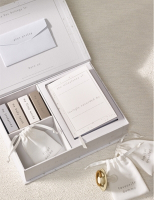 THE LITTLE WHITE COMPANY: Newborn keepsake box 18.7cm x 25.5cm
