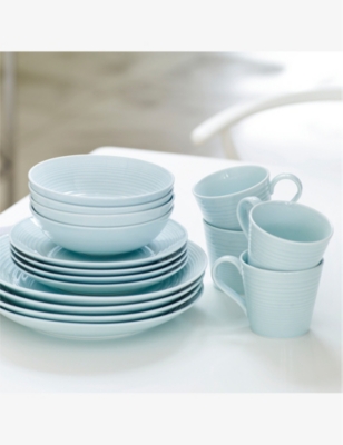 ROYAL DOULTON: Gordon Ramsay Maze 16-piece porcelain dinner set