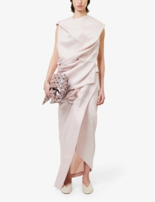 Shop Issey Miyake Womens Lightpink Enveloping Mid-rise Woven Midi Skirt