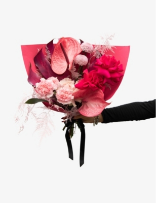 YOUR LONDON FLORIST: By Your Side fresh flower bouquet