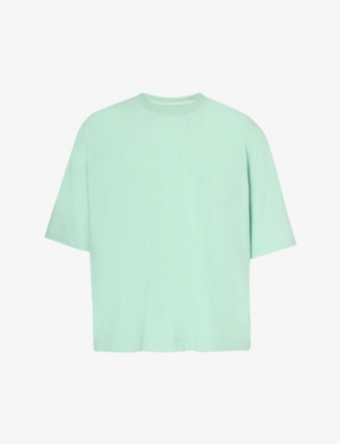 Issey Miyake Homme Plisse  Mens 60-green Hued Crewneck Relaxed-fit Cotton-jersey T-shirt