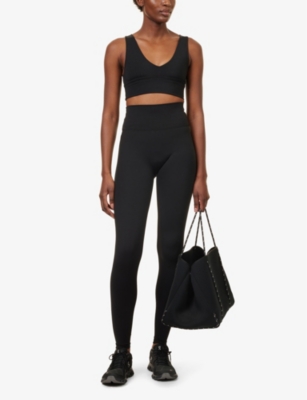 ADANOLA: Ultimate stretch-recycled polyamide bra